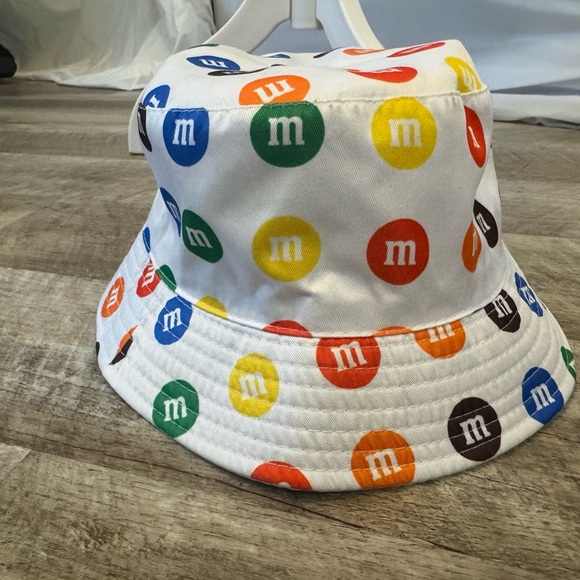 M&M's Colorful Bucket Hat - Picture 2 of 8